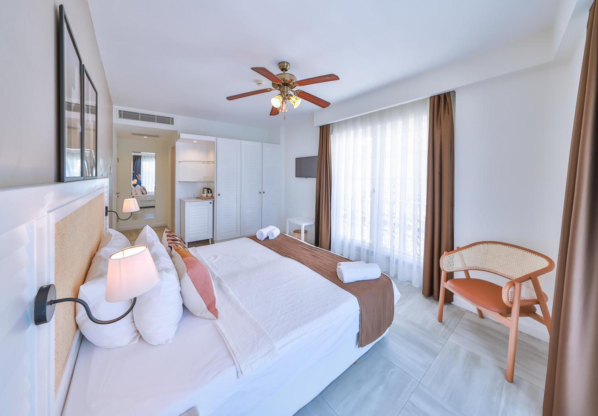 Livia Hotel Kas Exterior photo